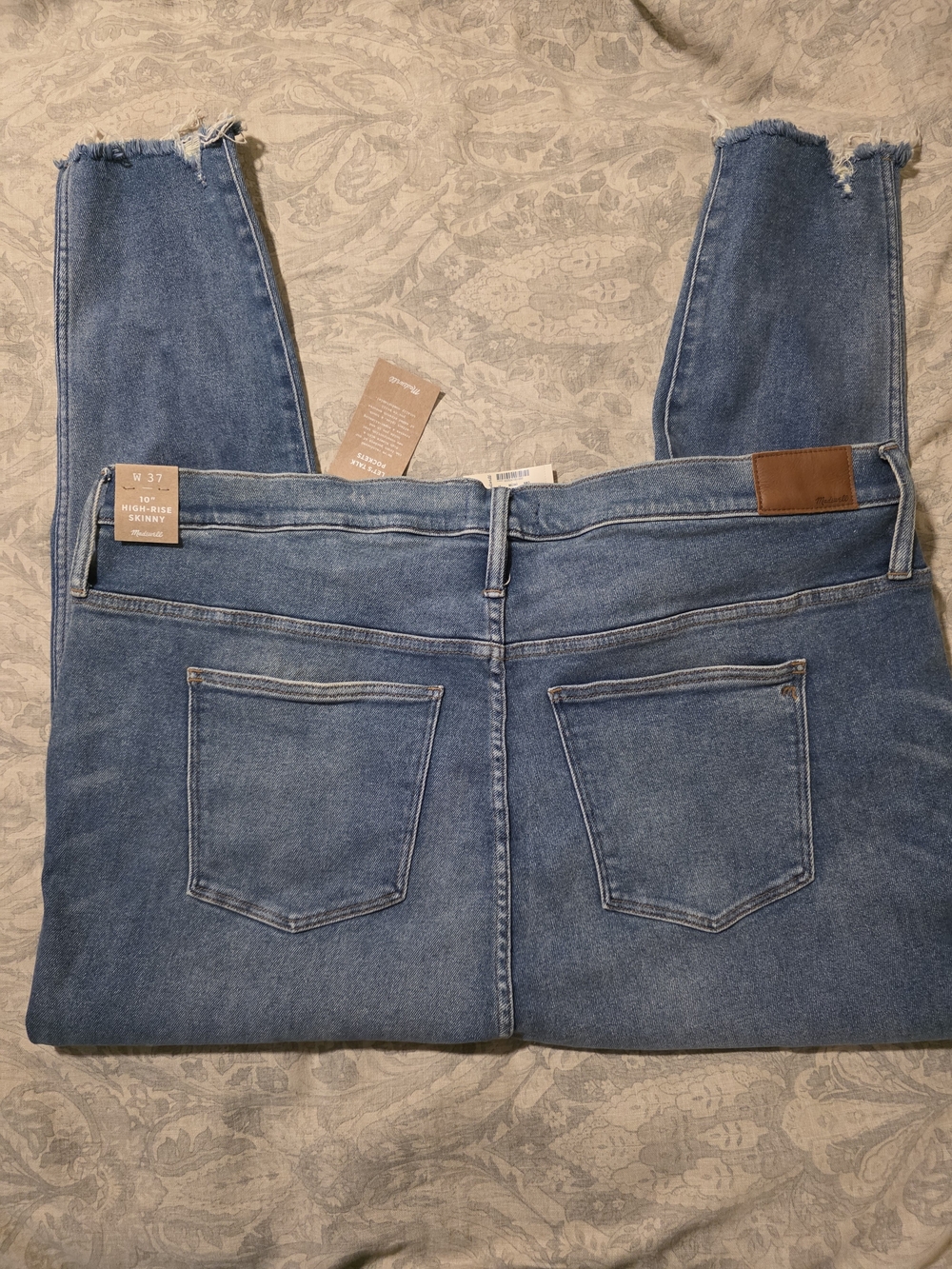 Madewell Medium Blue High-Rise Button-Fly Cropped Jeans - Picture 2 of 10